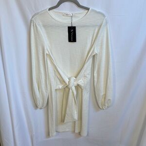 *NWT* Elegant Cream Mini Dress